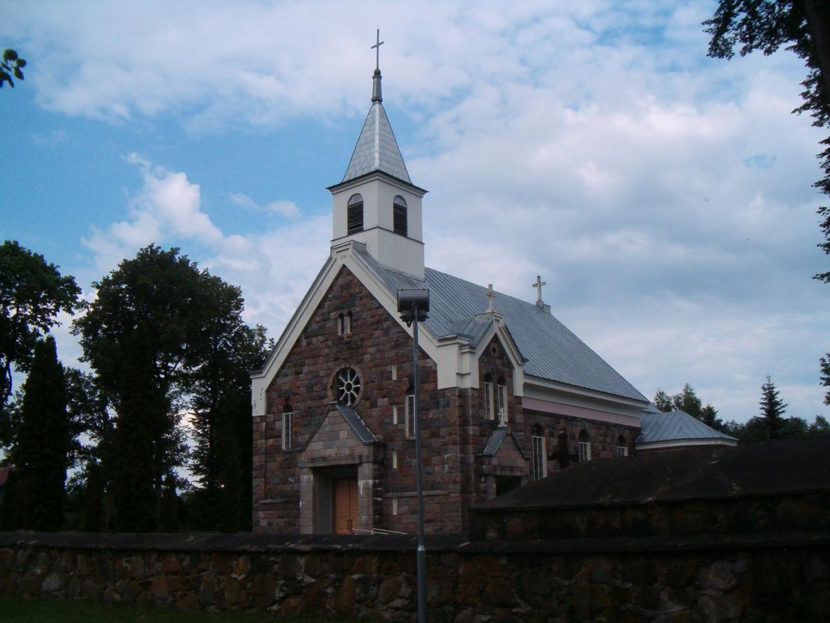 Andrioniškio Šv. apaštalų Petro ir Povilo bažnyčia