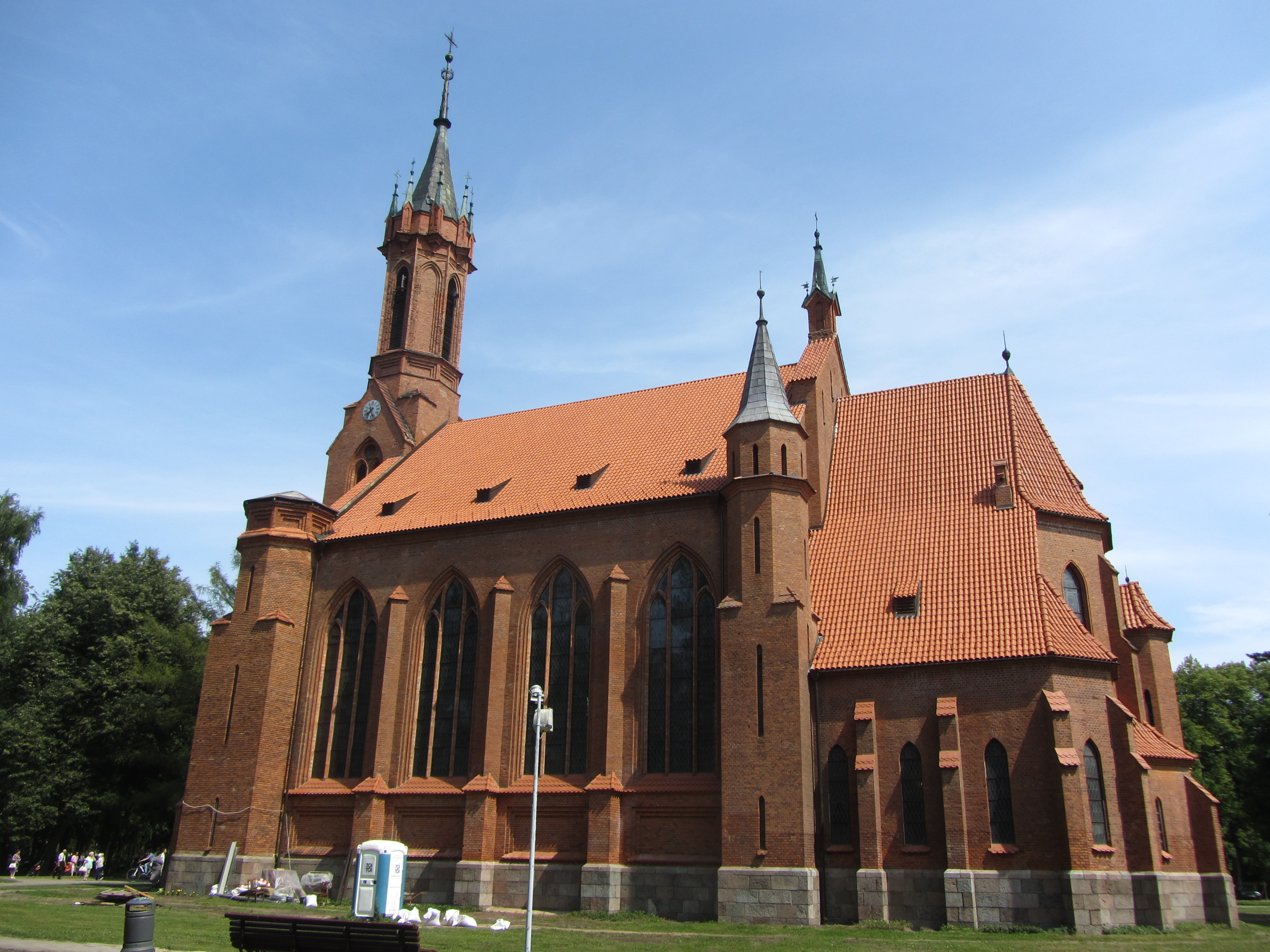 Druskininkų Švč. Mergelės Marijos Škaplierinės bažnyčia | Autorius: vietoves.lt