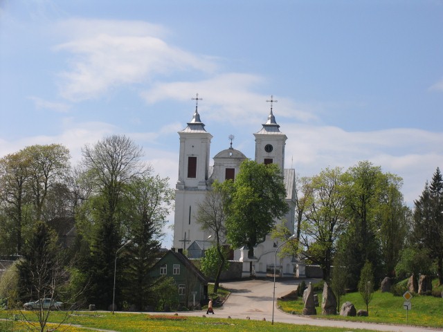Mosėdžio Šv. arkangelo Mykolo bažnyčia