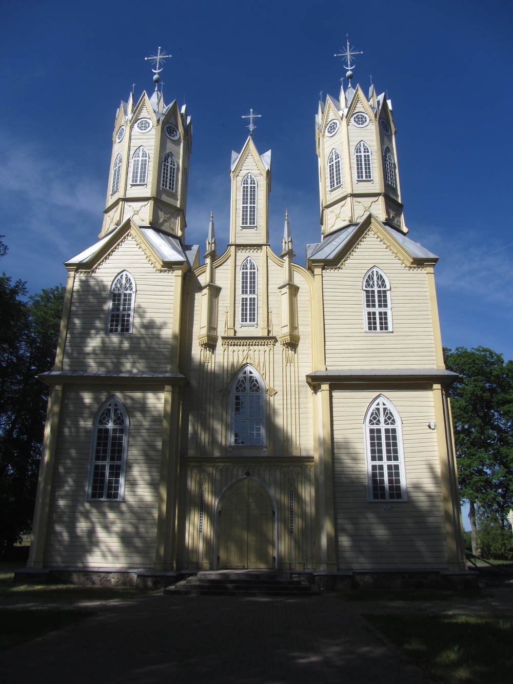 Nemajūnų Šv. apaštalų Petro ir Pauliaus bažnyčia | Autorius: vietoves.lt