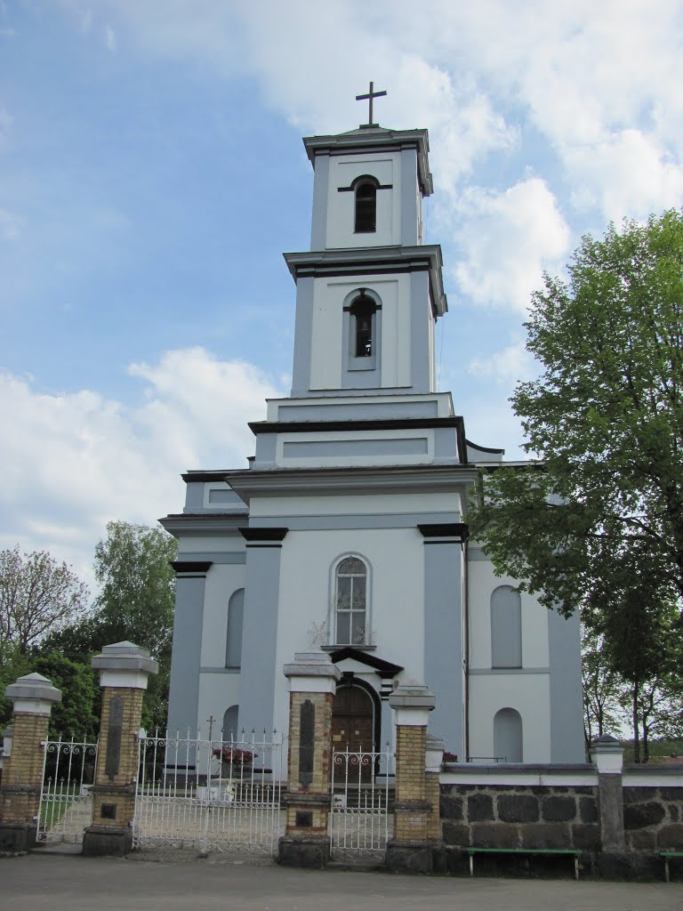 Nemenčinės Šv. arkangelo Mykolo bažnyčia