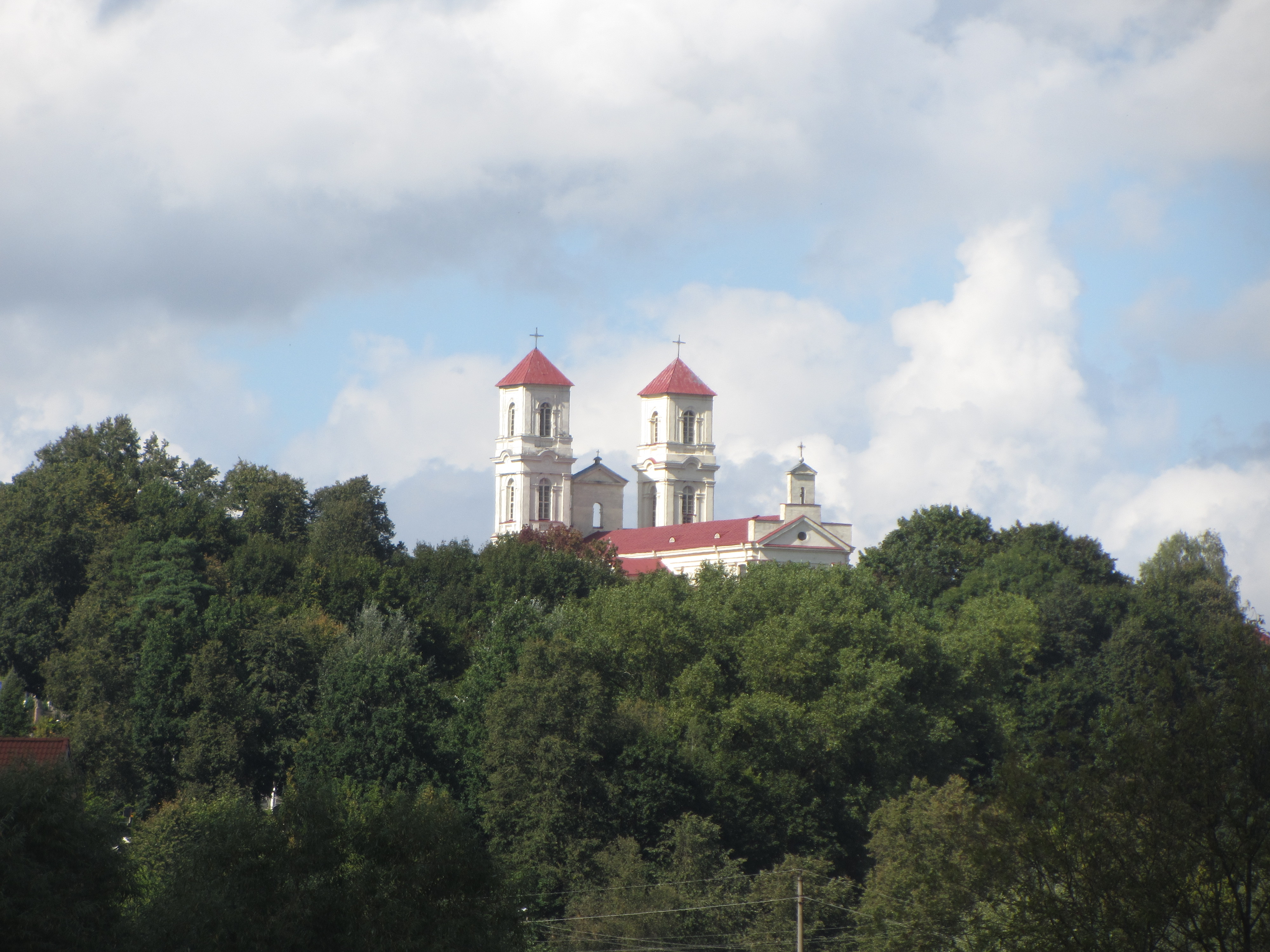 Raudondvario Šv. Kūdikėlio Jėzaus Teresės bažnyčia | Autorius: vietoves.lt