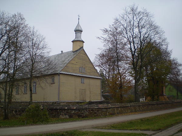 Stačiūnų Šv. Lauryno bažnyčia