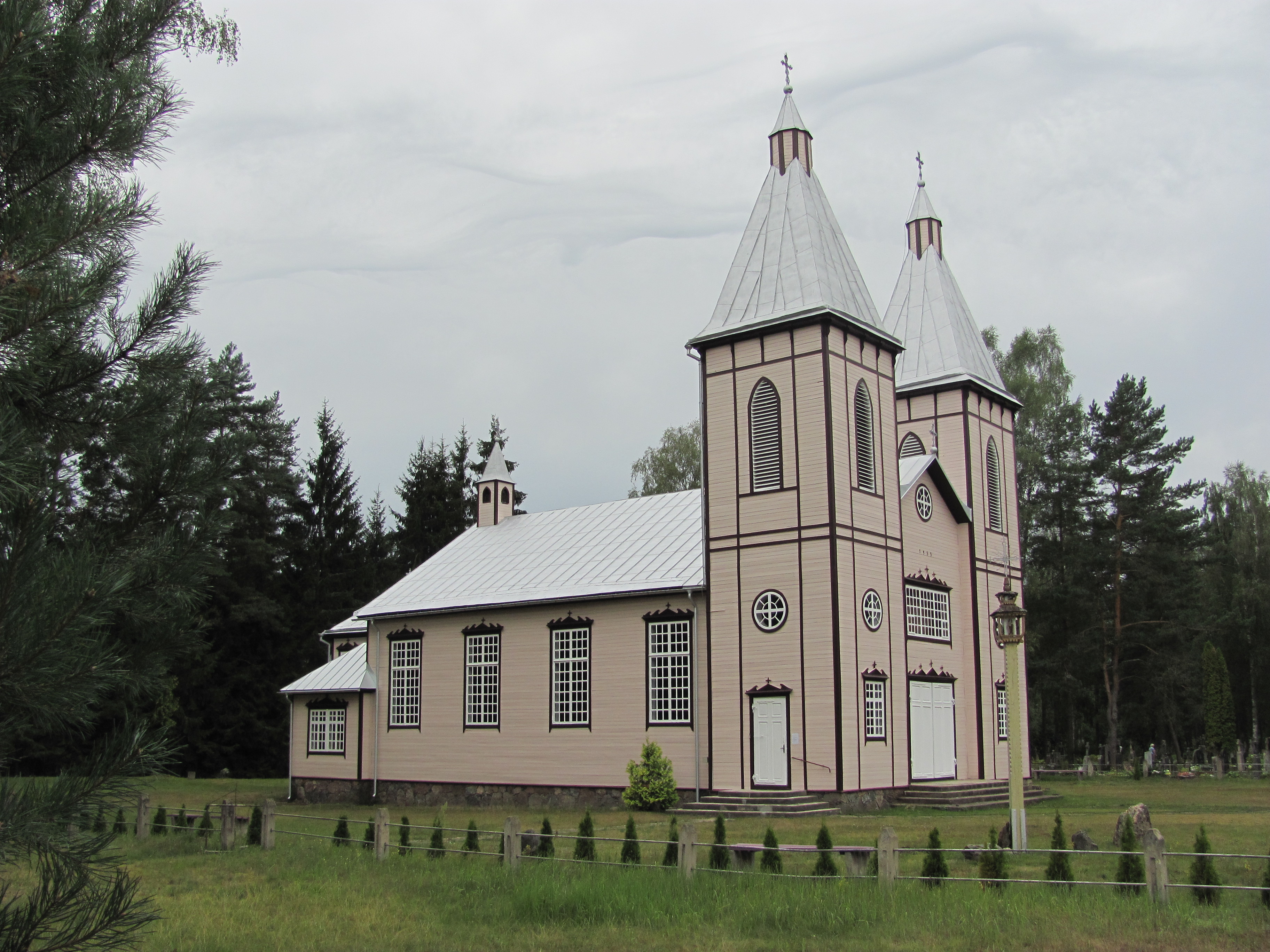 Švedriškės Šv. Jono Krikštytojo bažnyčia