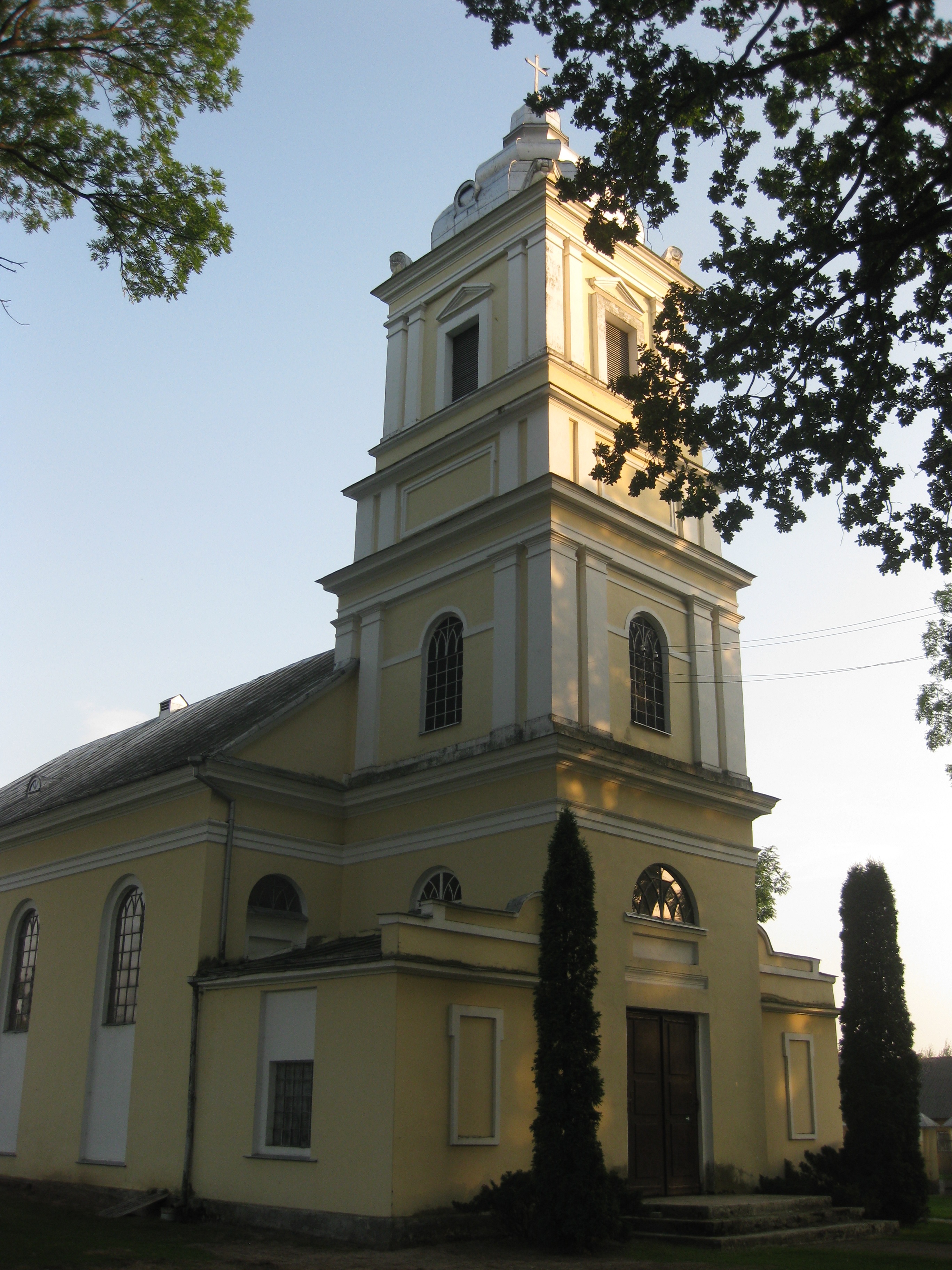 Veiverių Šv. Liudviko bažnyčia