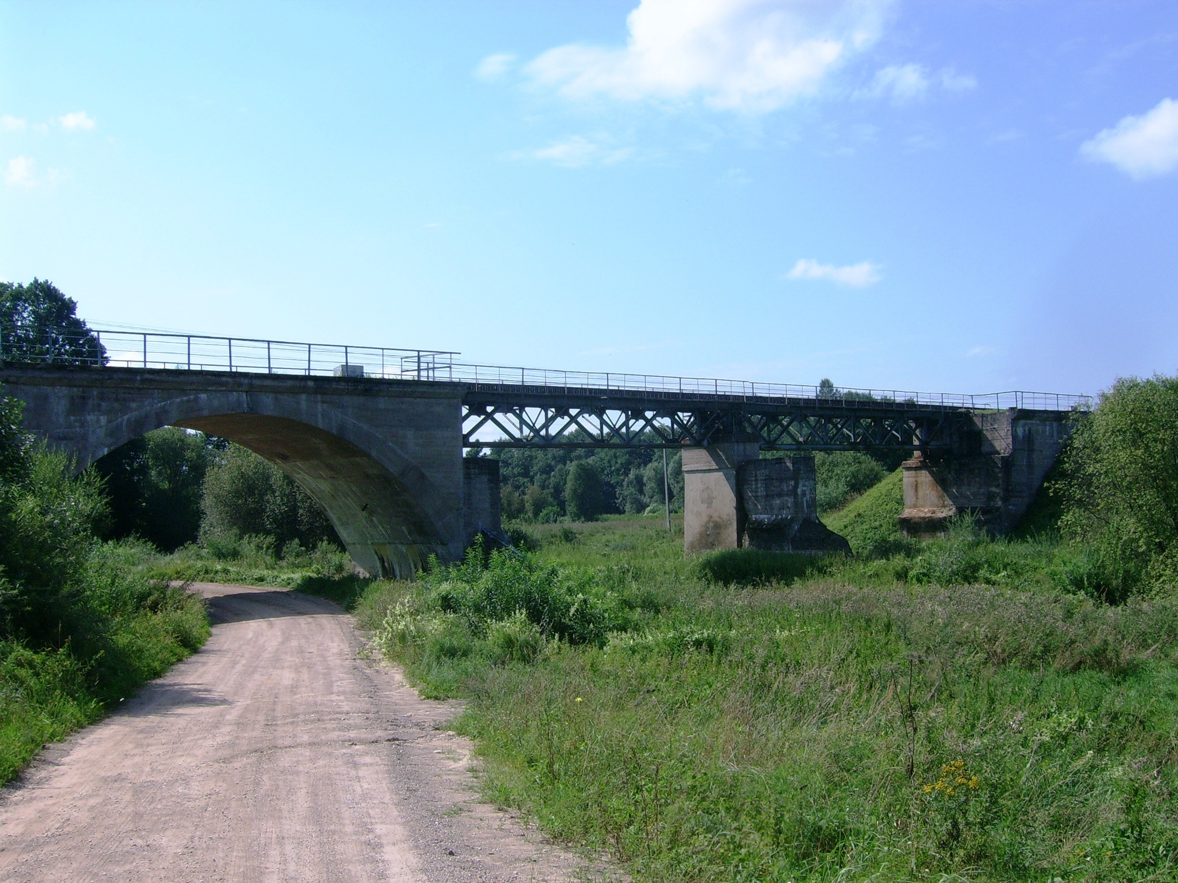Poern geleinkelio tiltas