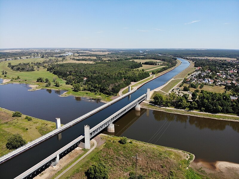 Magdeburgo vandens tiltas Vokietijoje (Magdeburg Water Bridge).